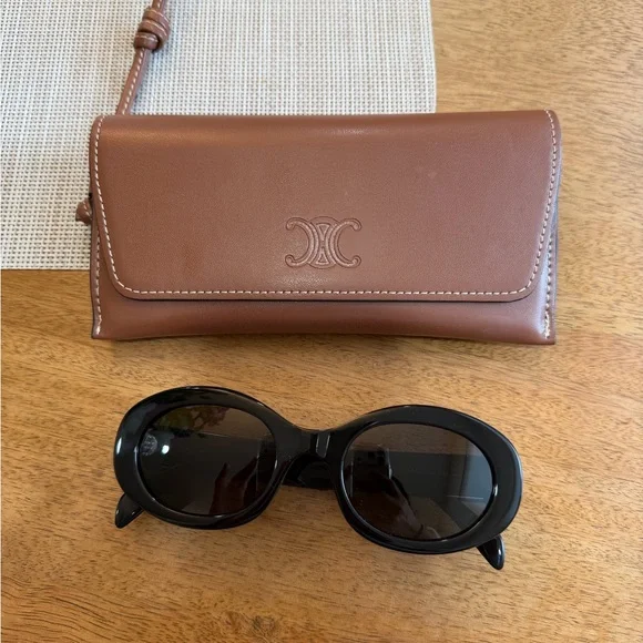 Celine Triomphe Black Sunglasses - Picture 3 of 12